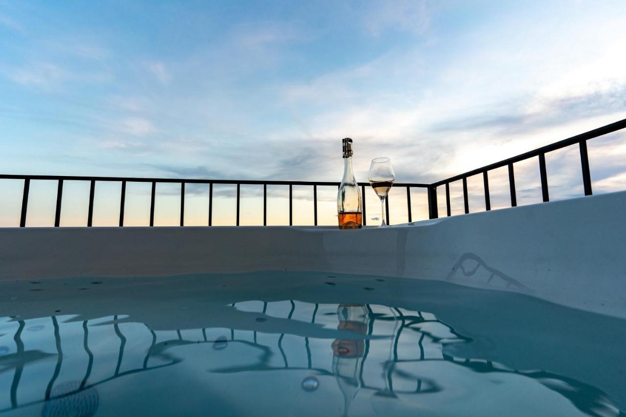Panorama Suite Dora With Jacuzzi Palit Eksteriør bilde